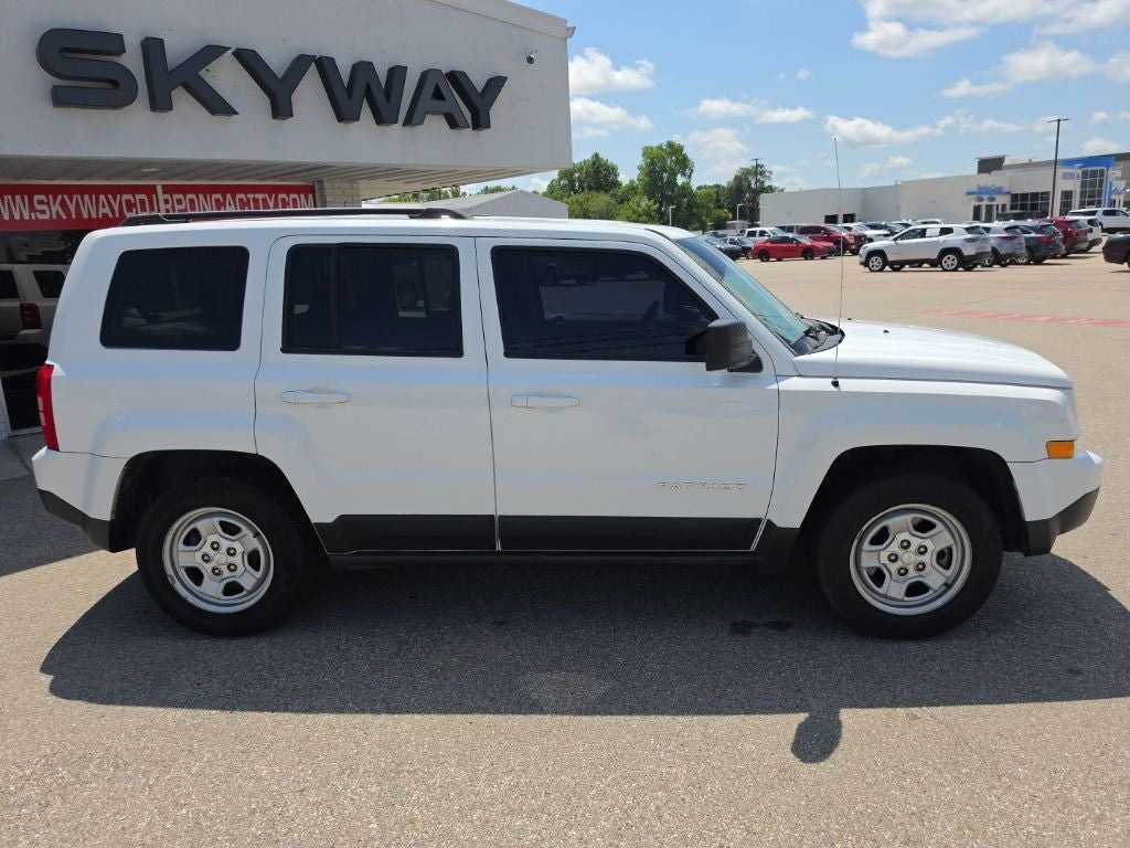 Used 2016 Jeep Patriot Sport with VIN 1C4NJPBA3GD567596 for sale in Ponca City, OK