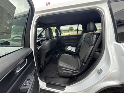 2025 Jeep Grand Cherokee GRAND CHEROKEE L ALTITUDE X 4X2