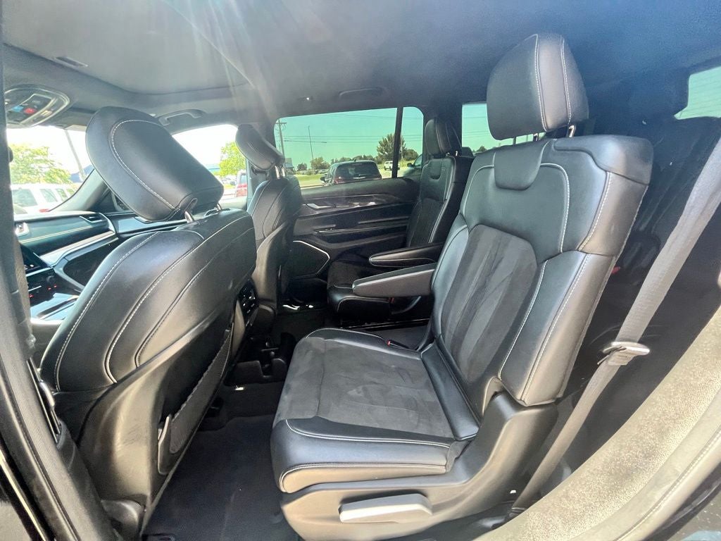 2021 Jeep Grand Cherokee L Altitude 4x4