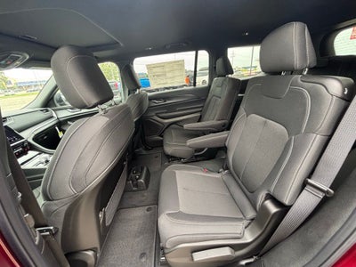 2025 Jeep Grand Cherokee GRAND CHEROKEE L LAREDO X 4X4