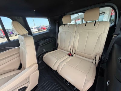 2025 Jeep Grand Cherokee L Limited 4x4