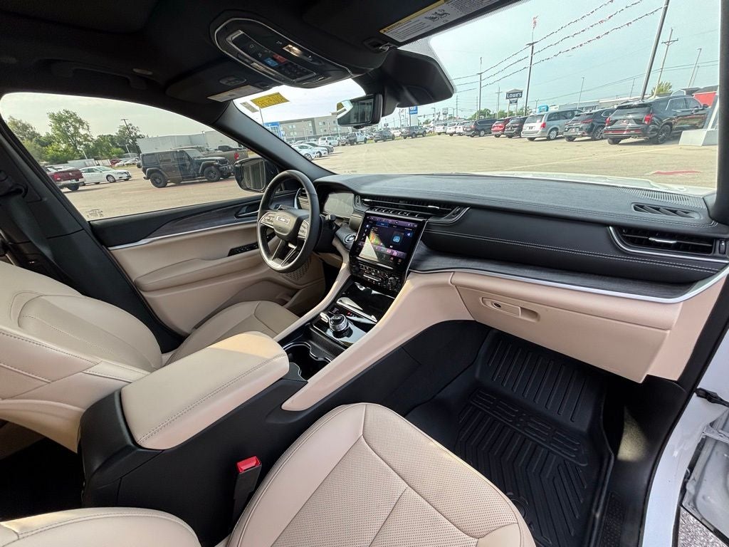 2025 Jeep Grand Cherokee L Limited 4x4