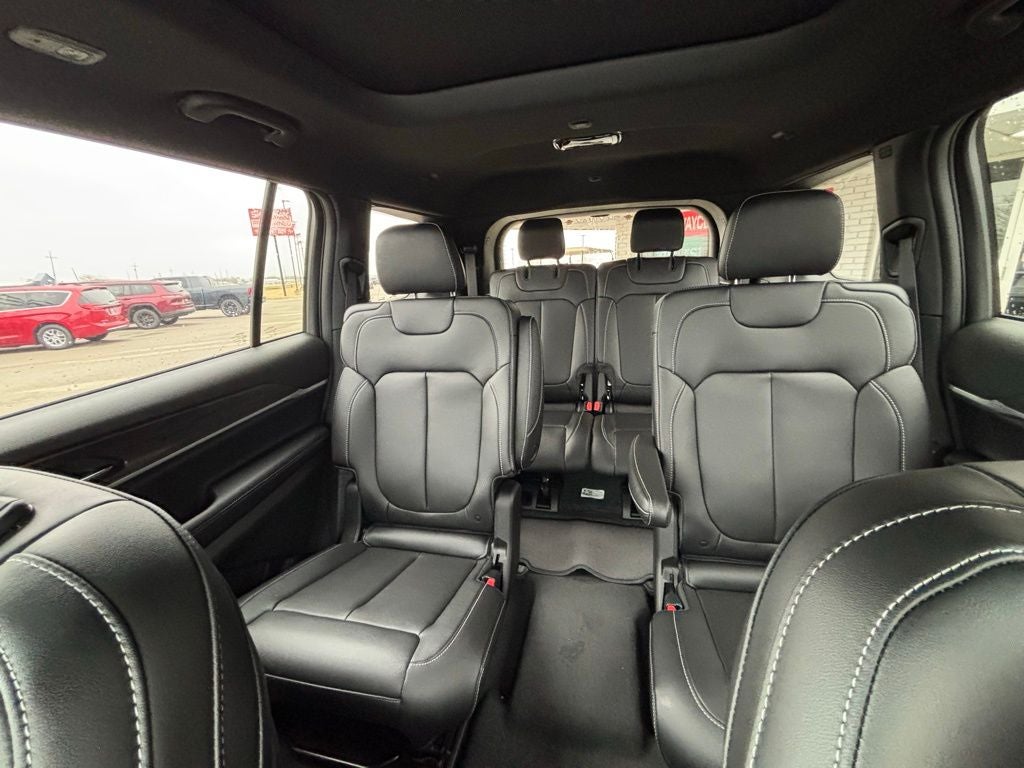 2026 Jeep Grand Cherokee GRAND CHEROKEE L LIMITED 4X4