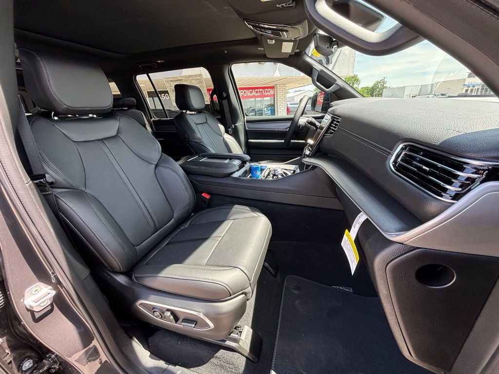 2026 Jeep Grand Wagoneer GRAND WAGONEER UPLAND 4X4