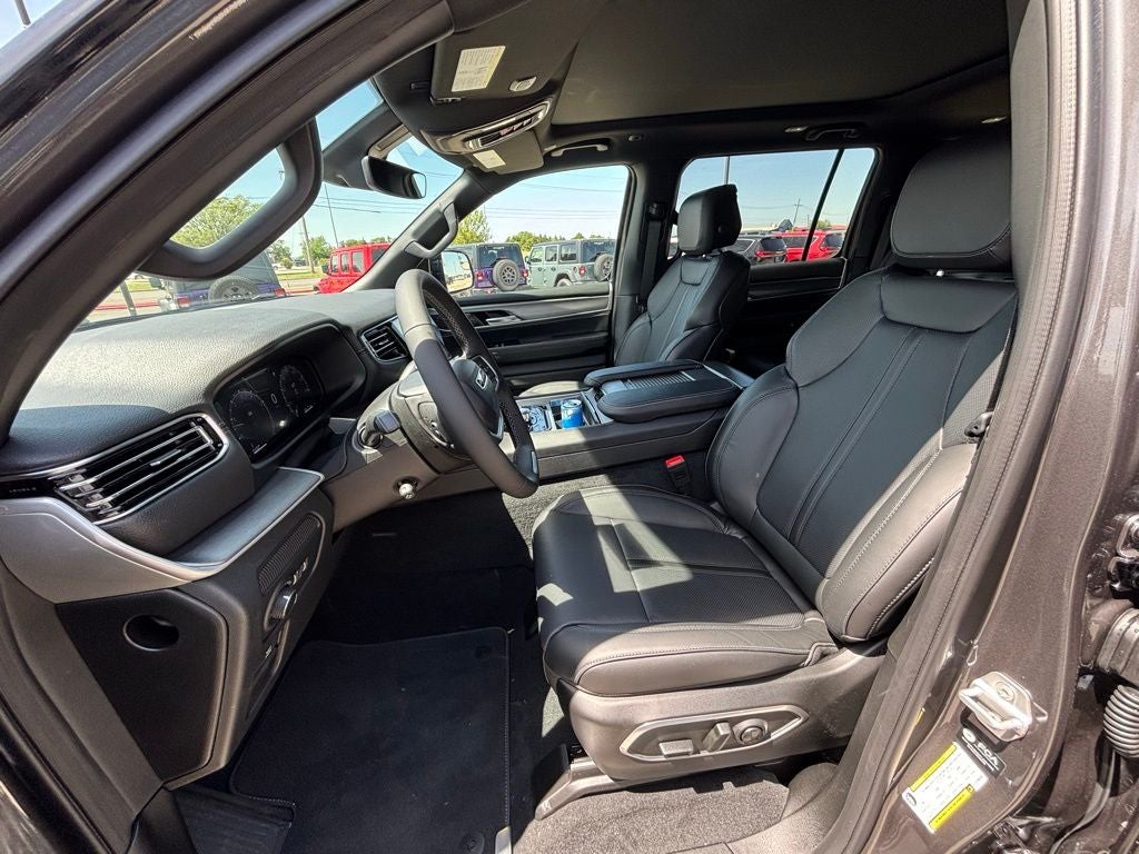 2026 Jeep Grand Wagoneer GRAND WAGONEER UPLAND 4X4