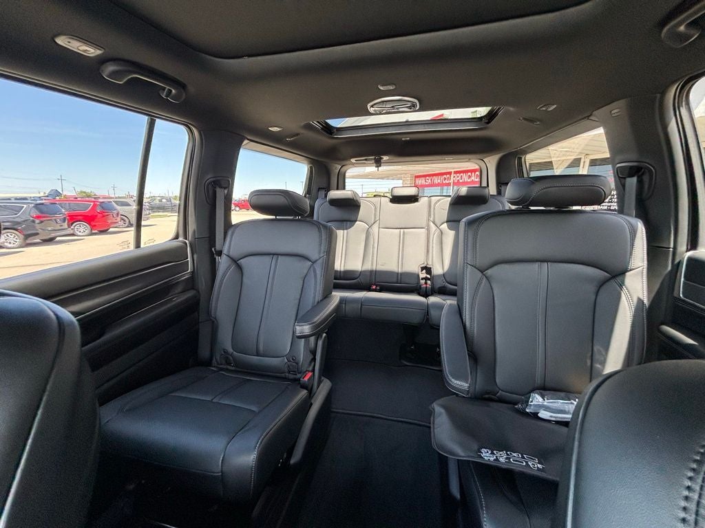 2026 Jeep Grand Wagoneer GRAND WAGONEER UPLAND 4X4