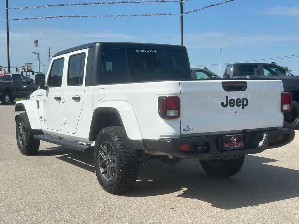2024 Jeep Gladiator Sport S