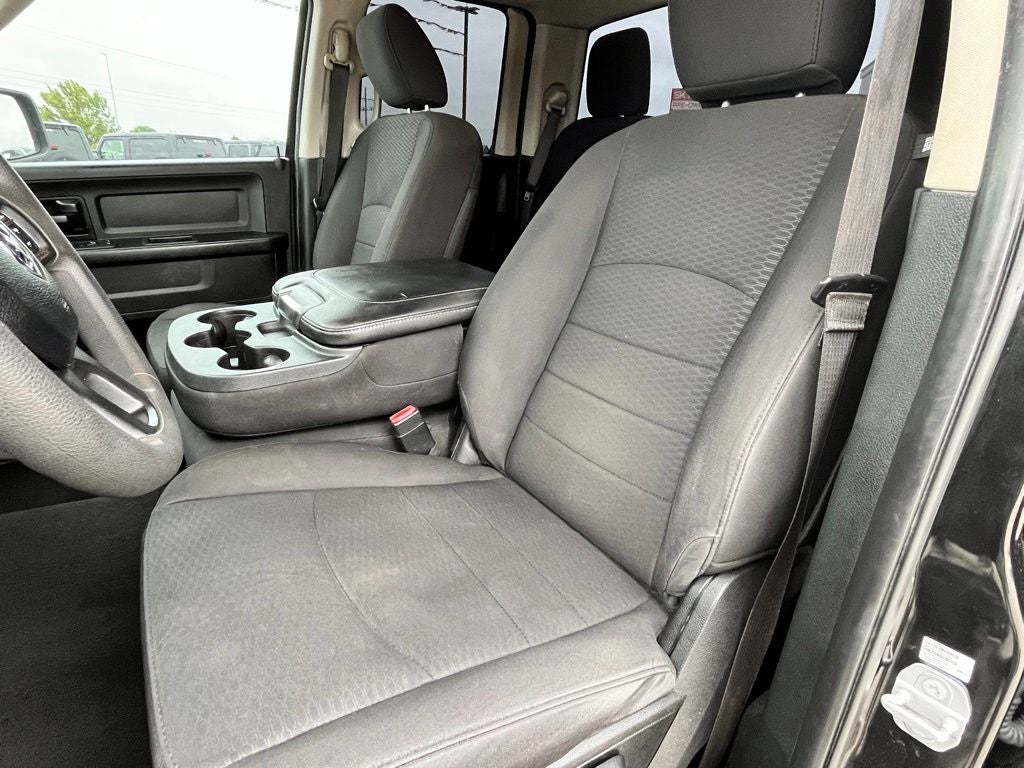 2018 RAM 1500 Tradesman Quad Cab 4x2 6'4' Box