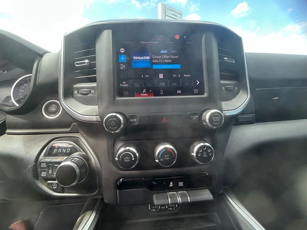 2022 RAM 1500 Big Horn Crew Cab 4x4 5'7' Box
