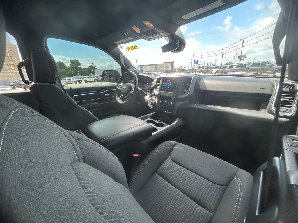 2022 RAM 1500 Big Horn Crew Cab 4x4 5'7' Box
