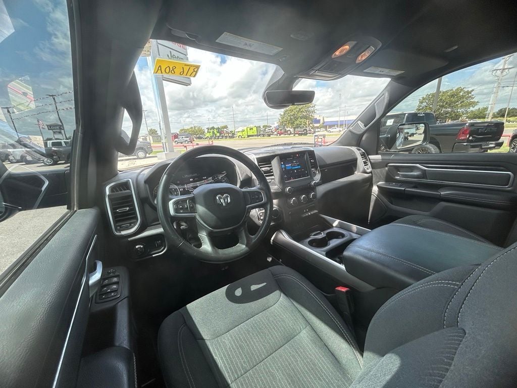 2022 RAM 1500 Big Horn Crew Cab 4x4 5'7' Box