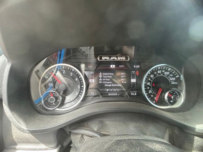 2022 RAM 1500 Big Horn Crew Cab 4x4 5'7' Box
