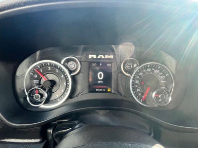 2023 RAM 1500 Big Horn Crew Cab 4x4 5'7' Box
