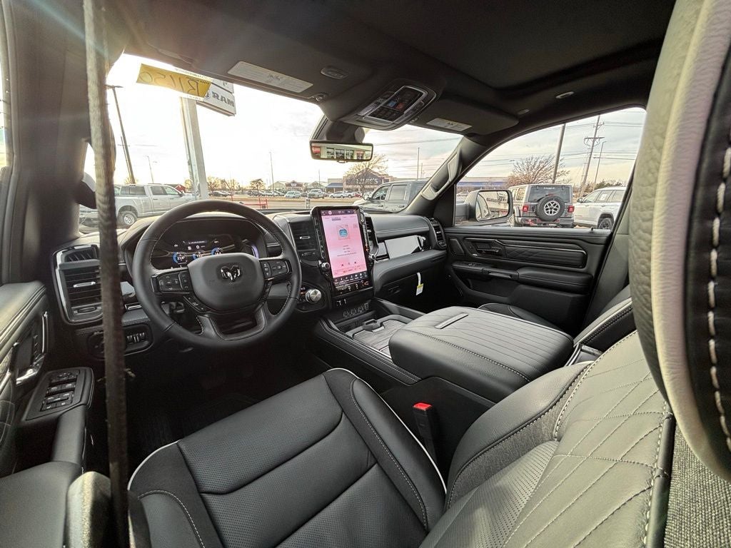 2026 RAM Ram 1500 RAM 1500 LIMITED CREW CAB 4X4 5'7' BOX