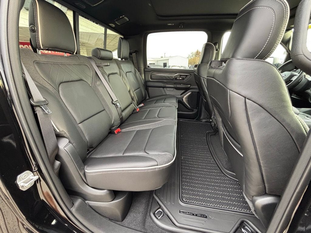 2026 RAM Ram 1500 RAM 1500 LIMITED CREW CAB 4X4 5'7' BOX