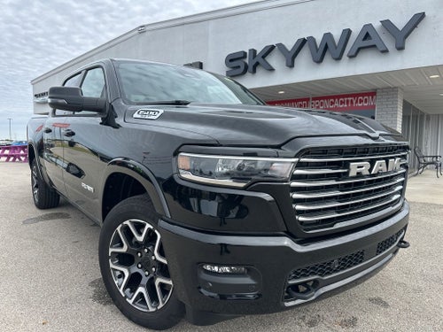 2025 RAM Ram 1500 RAM 1500 LARAMIE CREW CAB 4X4 5'7' BOX