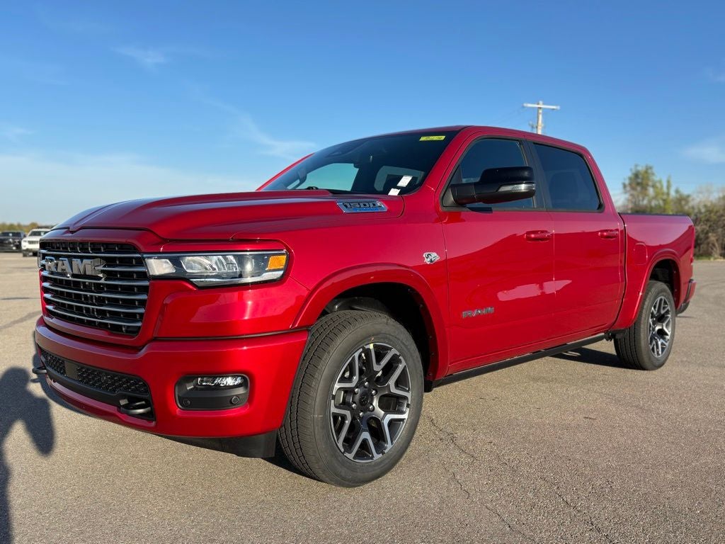 2026 RAM Ram 1500 RAM 1500 LARAMIE CREW CAB 4X4 5'7' BOX