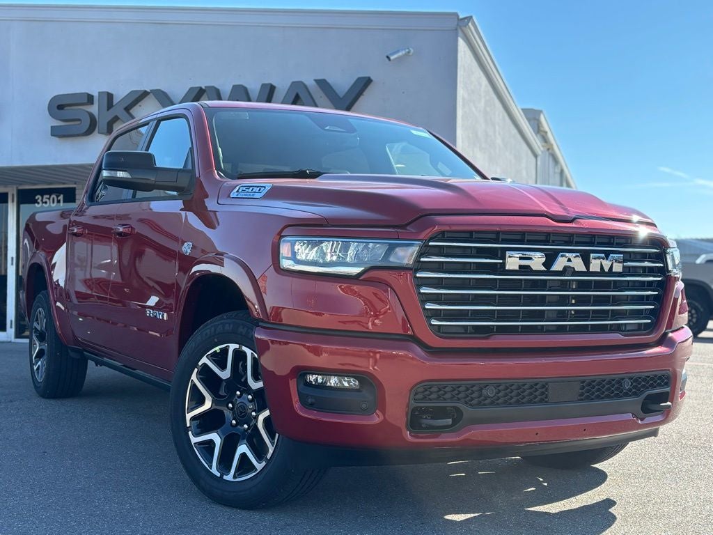 2026 RAM Ram 1500 RAM 1500 LARAMIE CREW CAB 4X4 5'7' BOX
