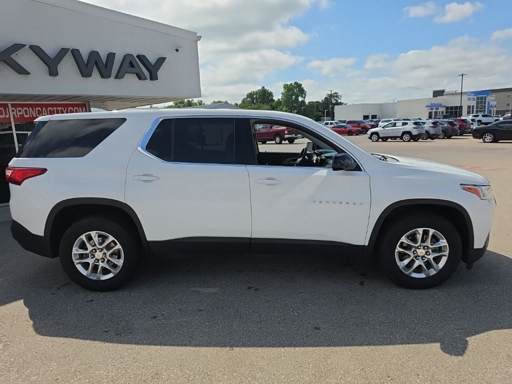 Used 2019 Chevrolet Traverse LS with VIN 1GNERFKW3KJ265838 for sale in Ponca City, OK