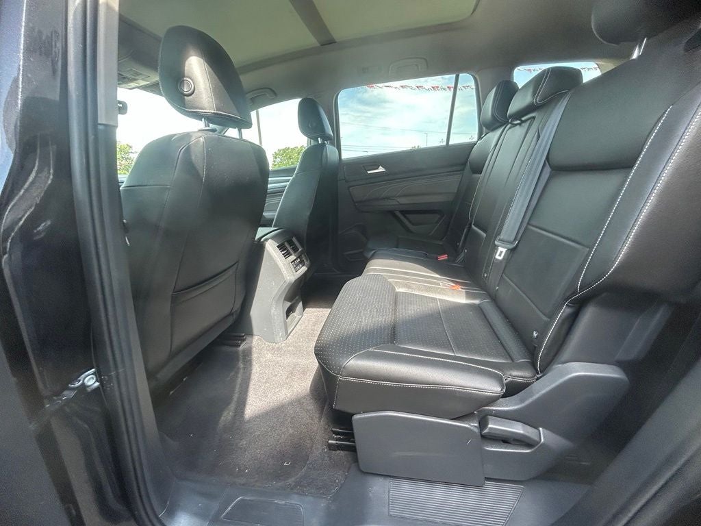 2023 Volkswagen Atlas 3.6L V6 SE w/Technology