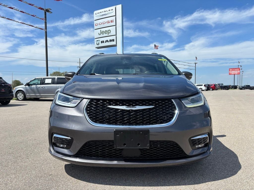 2021 Chrysler Pacifica Touring L