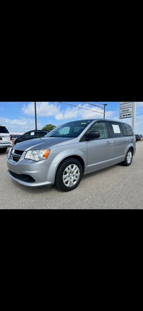 Used 2018 Dodge Grand Caravan SE with VIN 2C4RDGBG2JR244965 for sale in Ponca City, OK