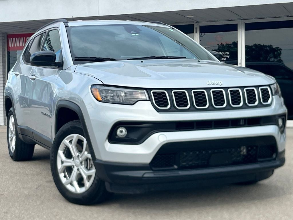2024 Jeep Compass Latitude 4X4's photo