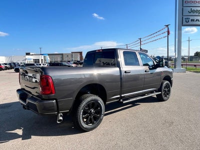 2026 RAM Ram 2500 RAM 2500 BLACK EXPRESS CREW CAB 4X4 6'4' BOX
