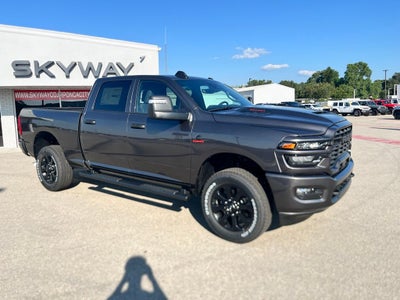 2026 RAM Ram 2500 RAM 2500 BLACK EXPRESS CREW CAB 4X4 6'4' BOX