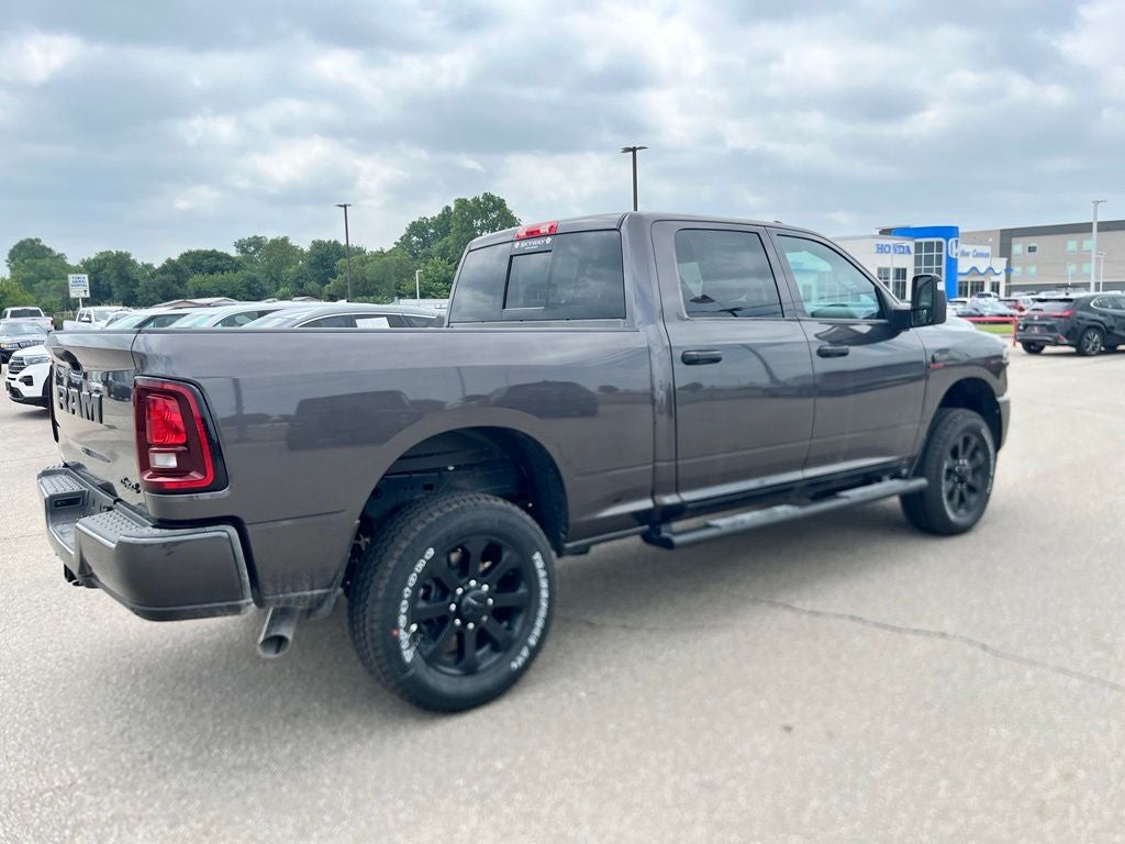 2026 RAM Ram 2500 RAM 2500 BLACK EXPRESS CREW CAB 4X4 6'4' BOX