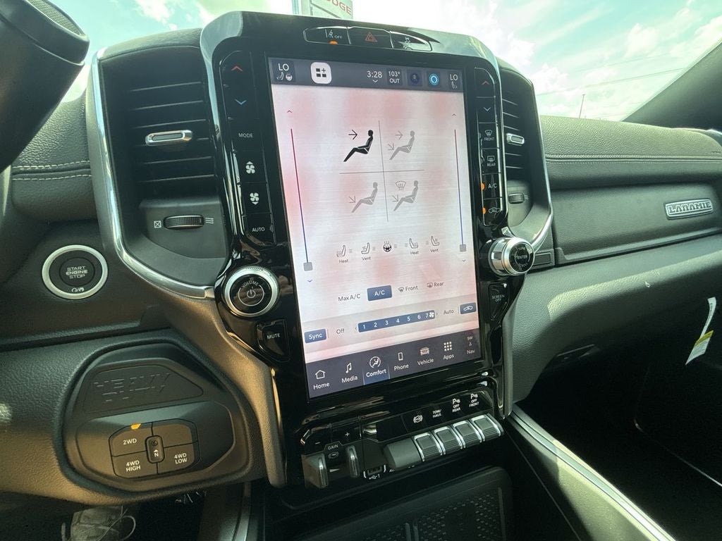 2025 RAM Ram 2500 RAM 2500 LARAMIE MEGA CAB 4X4 6'4' BOX