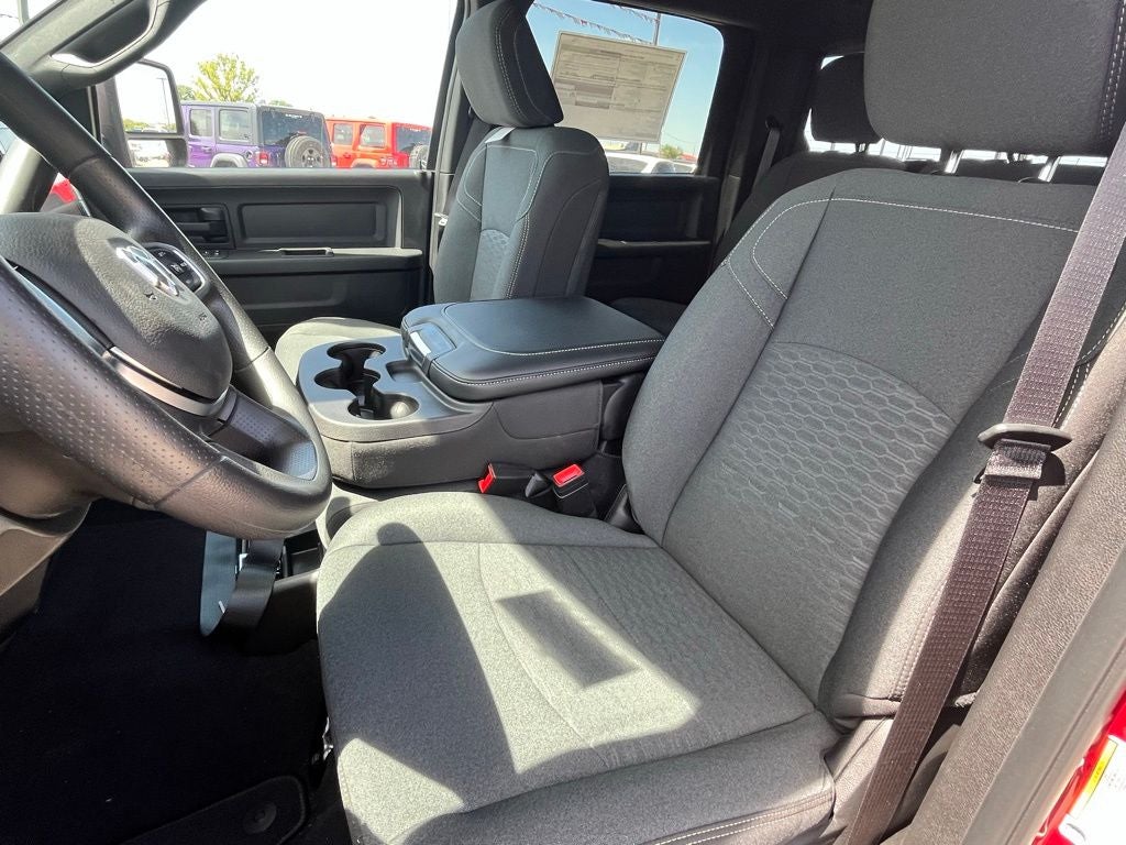 2026 RAM Ram 3500 RAM 3500 TRADESMAN CREW CAB 4X4 8' BOX