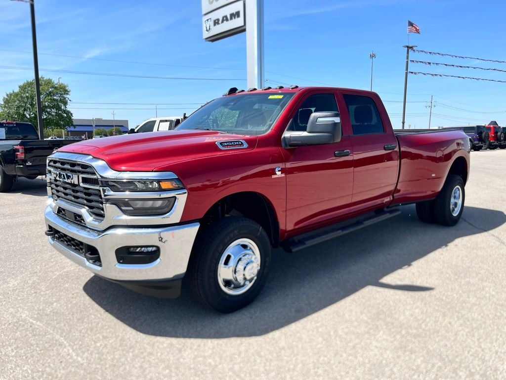 2026 RAM Ram 3500 RAM 3500 TRADESMAN CREW CAB 4X4 8' BOX