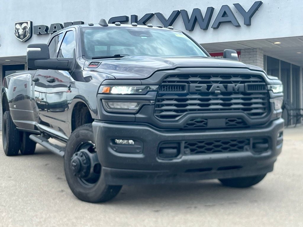 2025 RAM 3500 Tradesman 4X4 Crew Cab LWB's photo