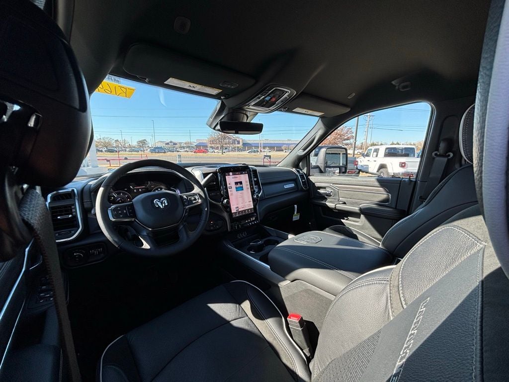 2026 RAM Ram 3500 RAM 3500 LARAMIE MEGA CAB 4X4 6'4' BOX