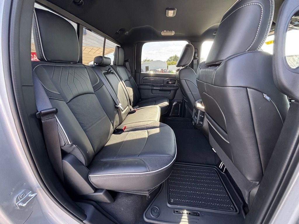 2026 RAM Ram 3500 RAM 3500 LIMITED CREW CAB 4X4 8' BOX