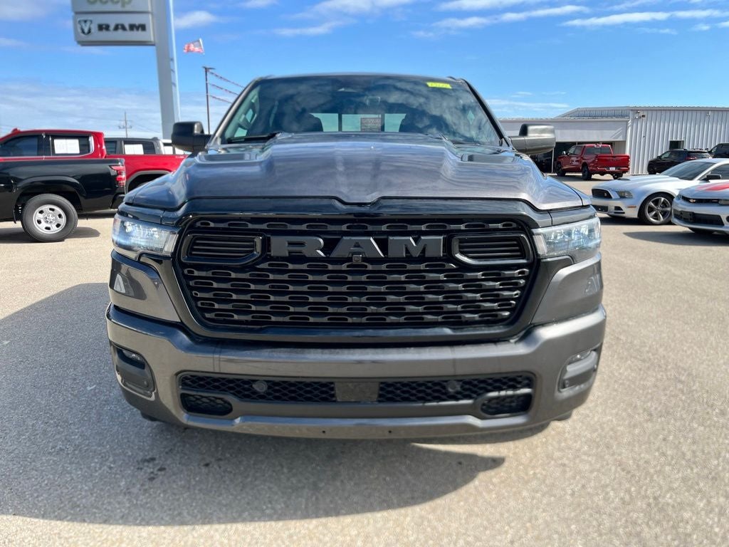 2026 RAM Ram 1500 RAM 1500 EXPRESS CREW CAB 4X4 5'7' BOX