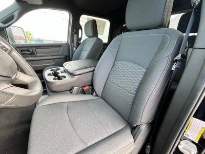 2026 RAM Ram 2500 RAM 2500 BLACK EXPRESS CREW CAB 4X4 6'4' BOX