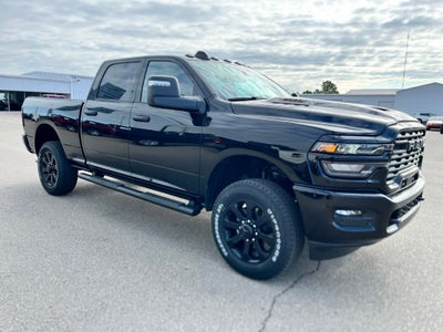 2026 RAM Ram 2500 RAM 2500 BLACK EXPRESS CREW CAB 4X4 6'4' BOX