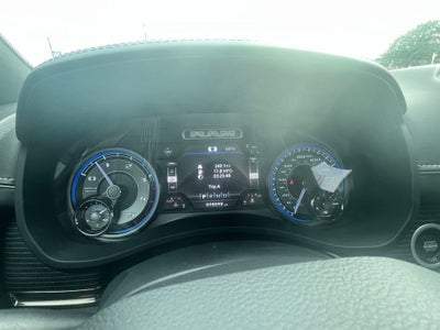 2020 RAM 2500 Limited Crew Cab 4x4 6'4' Box