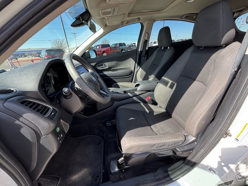 2021 Honda HR-V 2WD EX