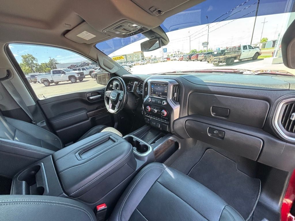 2021 GMC Sierra 1500 4WD Crew Cab Short Box SLT