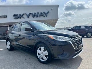 2021 Nissan Kicks S Xtronic CVT
