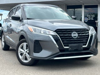 2023 Nissan Kicks S Xtronic CVT
