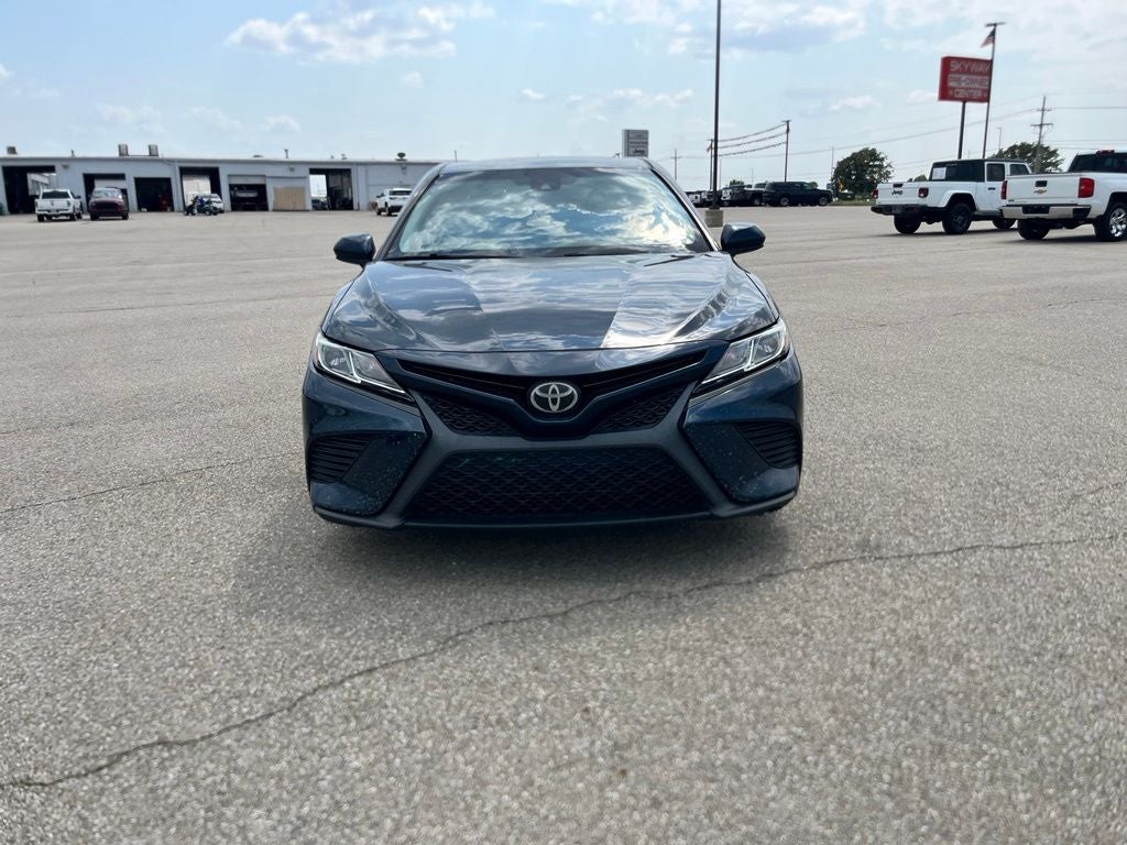 Used 2019 Toyota Camry SE with VIN 4T1B11HK6KU691317 for sale in Ponca City, OK