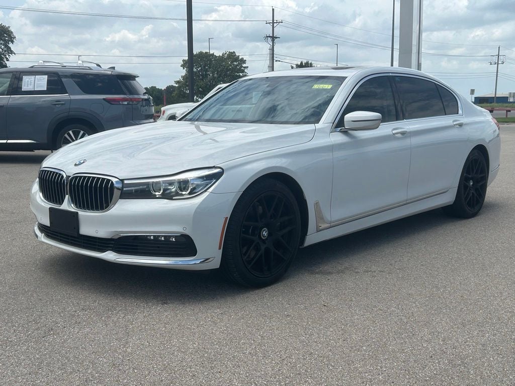 2018 BMW 740i 740i