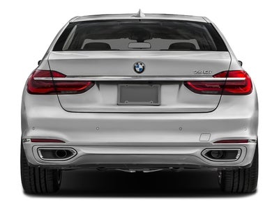 2018 BMW 740i 740i