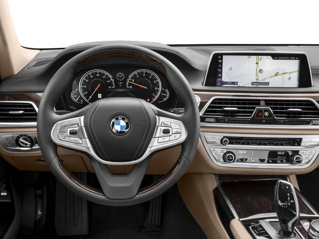 2018 BMW 740i 740i
